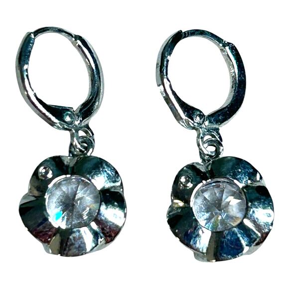 Sterling Silver Round Floral Set Dangle Leverback Sparkling Crystal Earrings - Picture 2 of 8